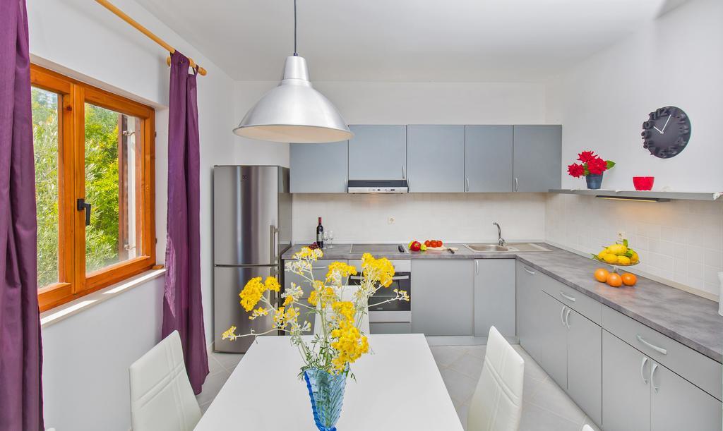 Apartment Lujak Donje Celo المظهر الخارجي الصورة