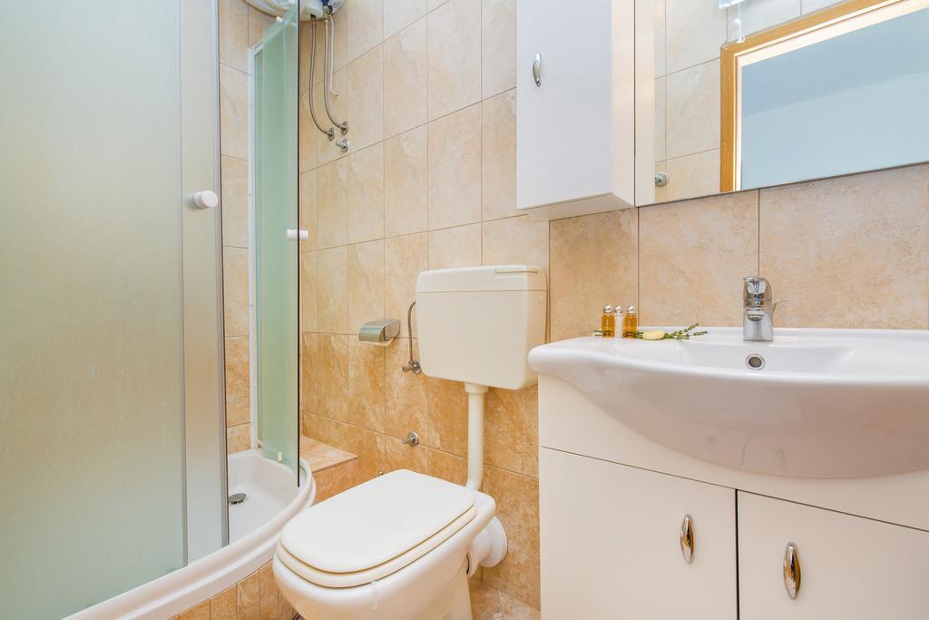 Apartment Lujak Donje Celo المظهر الخارجي الصورة